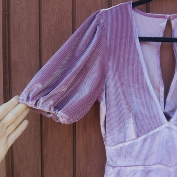 L*SPACE | NWOT Ruby Ribbed Purple Puff Sleeve Velvet Mini Dress In Iris Y2K M - Picture 5 of 12